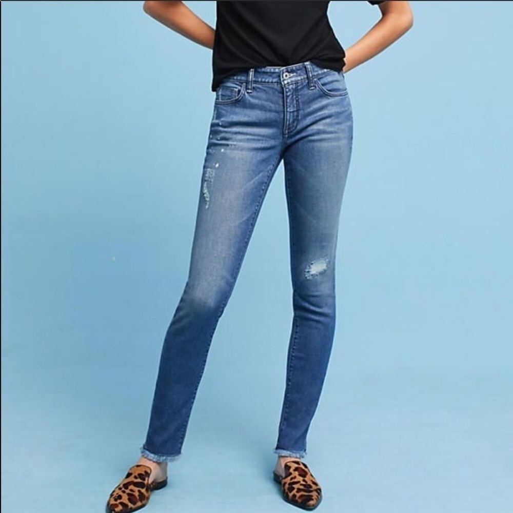 Anthropologie Pilcro skinny distressed jeans